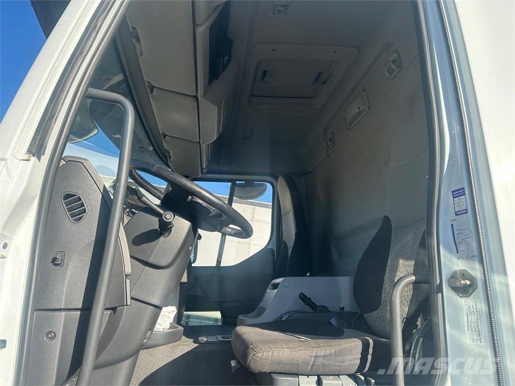 Renault Premium 300 DXI Camiones con temperatura controlada