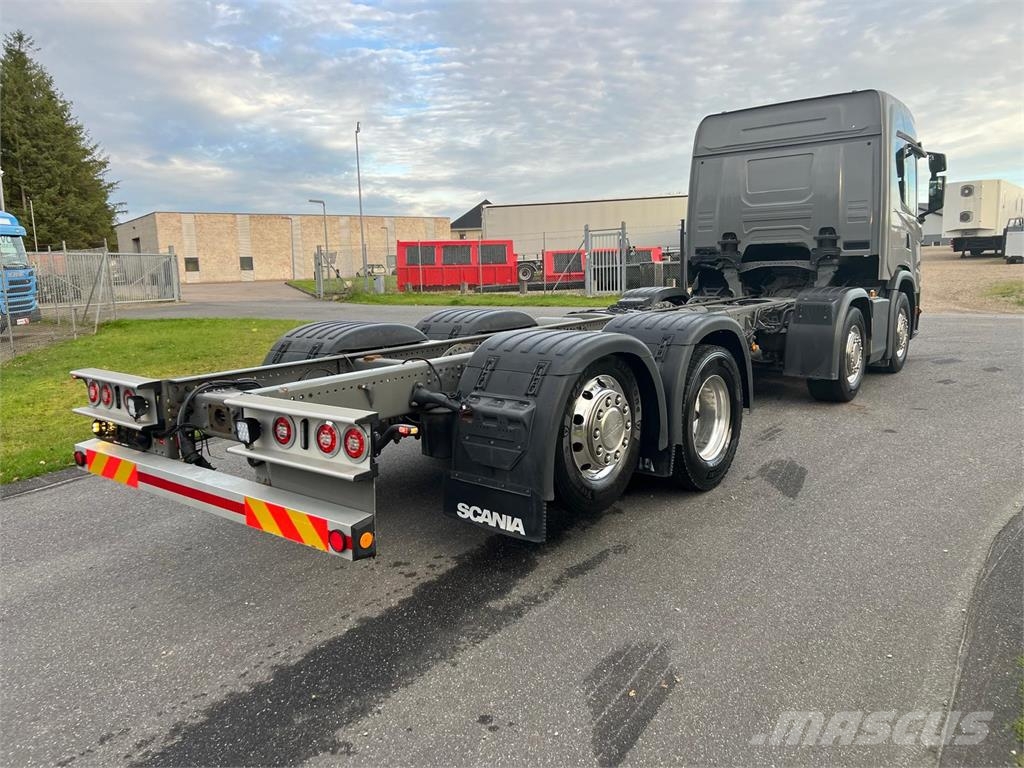 Scania G450 B 8x2*6 NB - ADR chassis Chassis met cabine