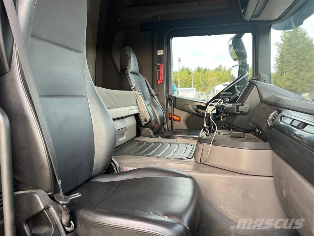 Scania G450 B 8x2*6 NB - ADR chassis Chassis met cabine