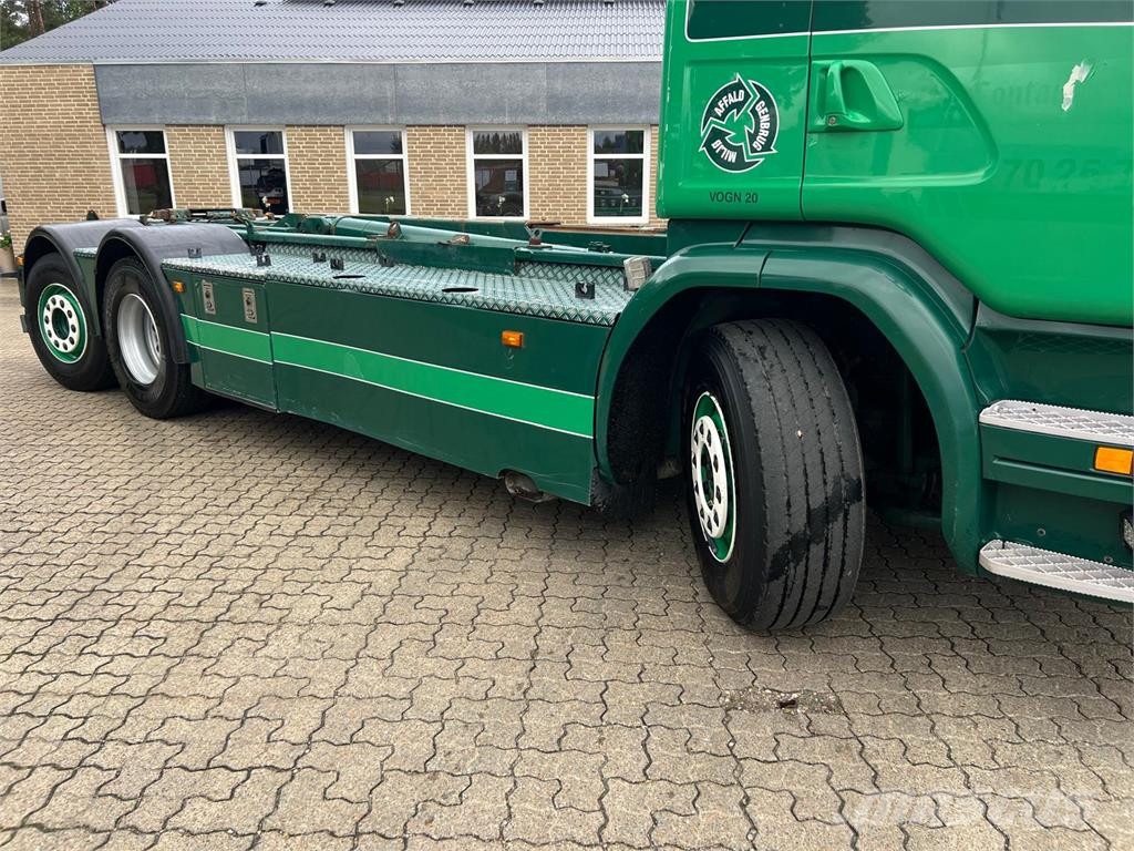 Scania G450 LB 6x2*4 HNB Vrachtwagen met containersysteem