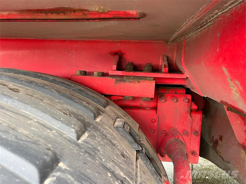 Scania P320 B 6x2*4 NB Vuilniswagens