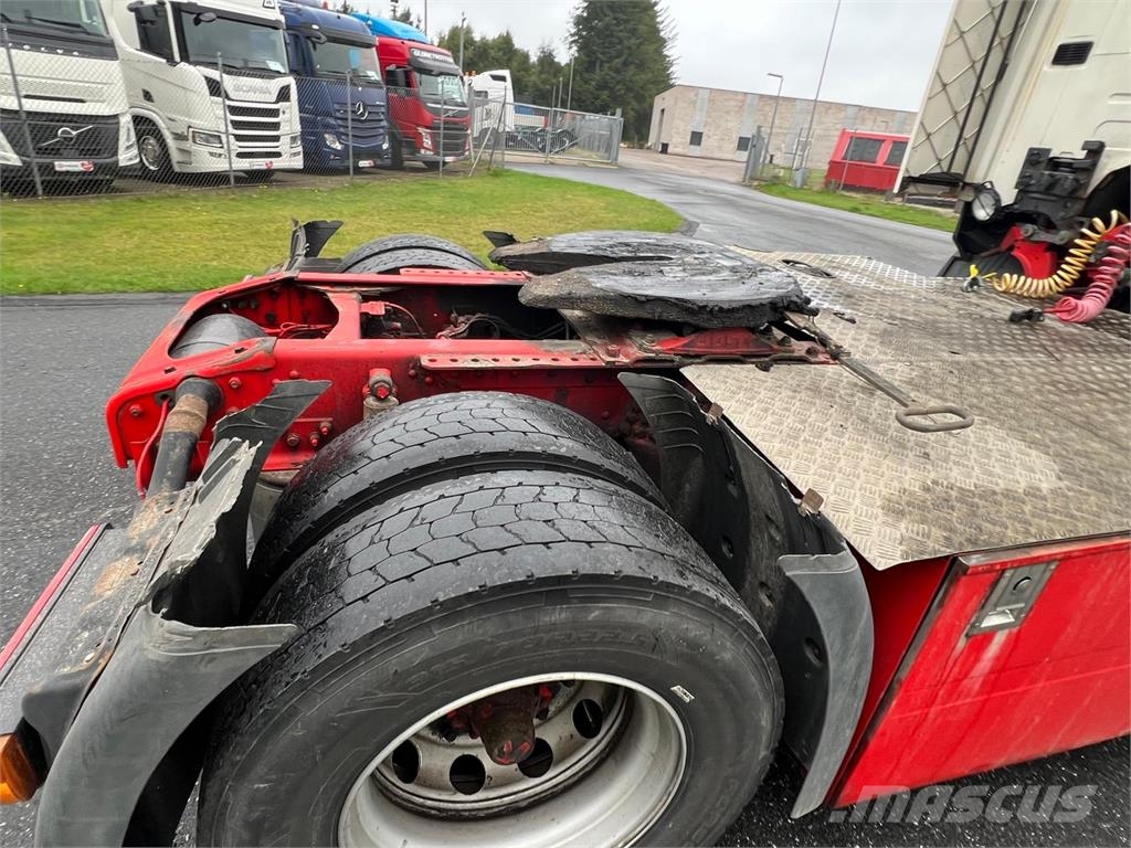 Scania P340 LA 4X2 MNA Tegljači