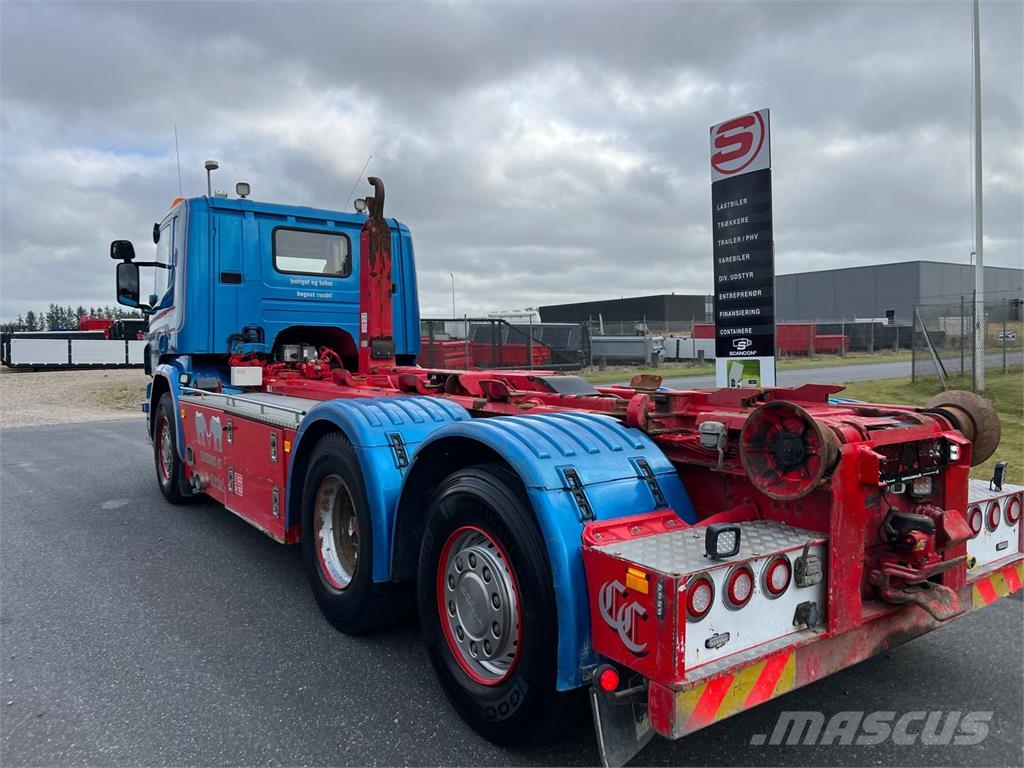 Scania P410 LB 6x2*4 HNB Camiones polibrazo