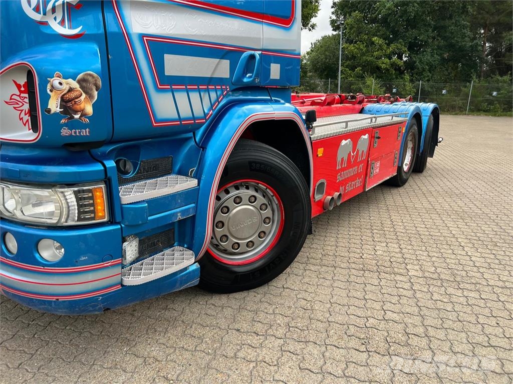 Scania P410 LB 6x2*4 HNB Camiones polibrazo