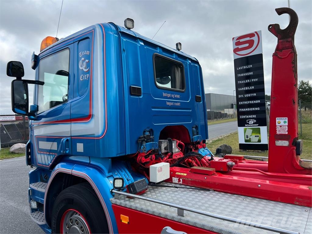 Scania P410 LB 6x2*4 HNB Camiones polibrazo