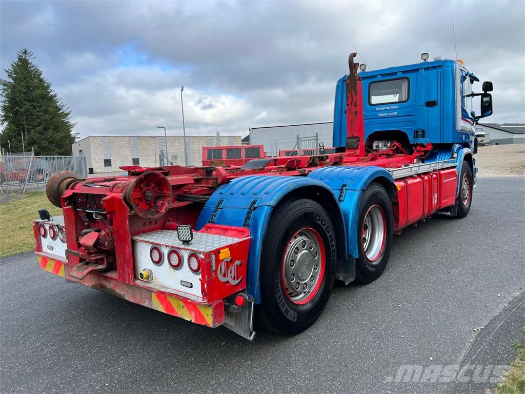 Scania P410 LB 6x2*4 HNB Camiones polibrazo