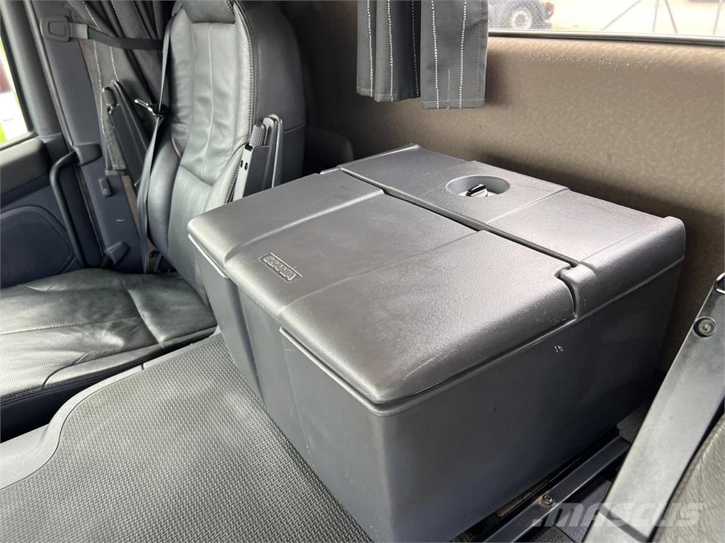 Scania P410 LB 6x2*4 HNB Rol kiper kamioni sa kukom za podizanje tereta
