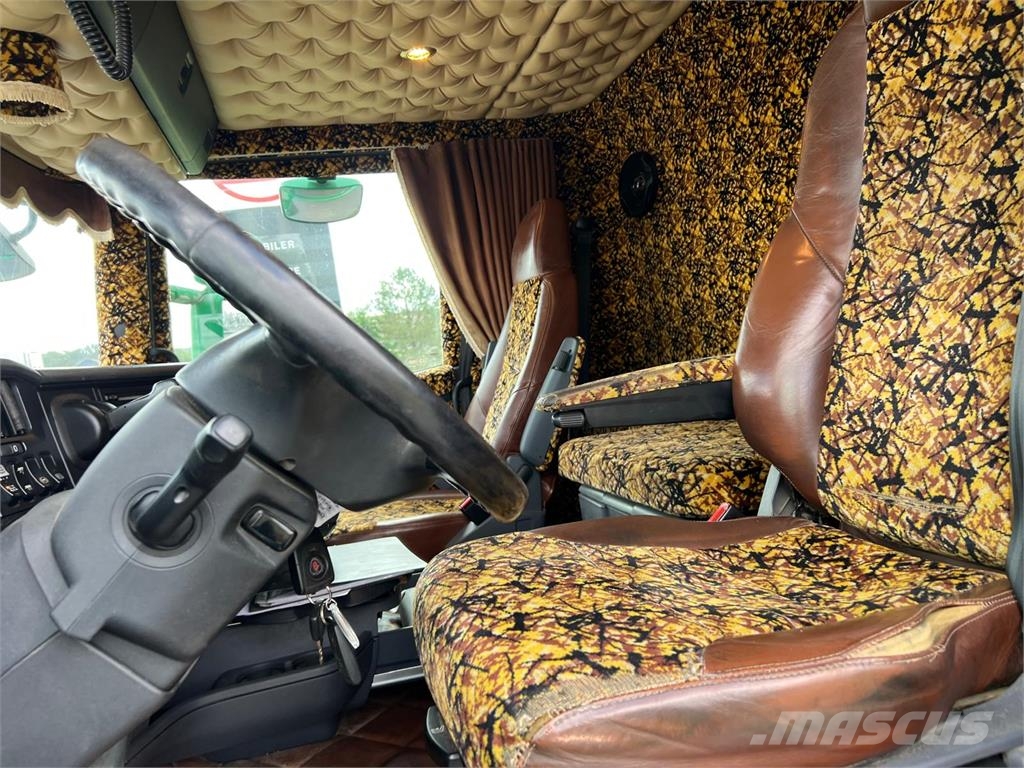 Scania R490 LB 6x2*4 HNB Camiones polibrazo