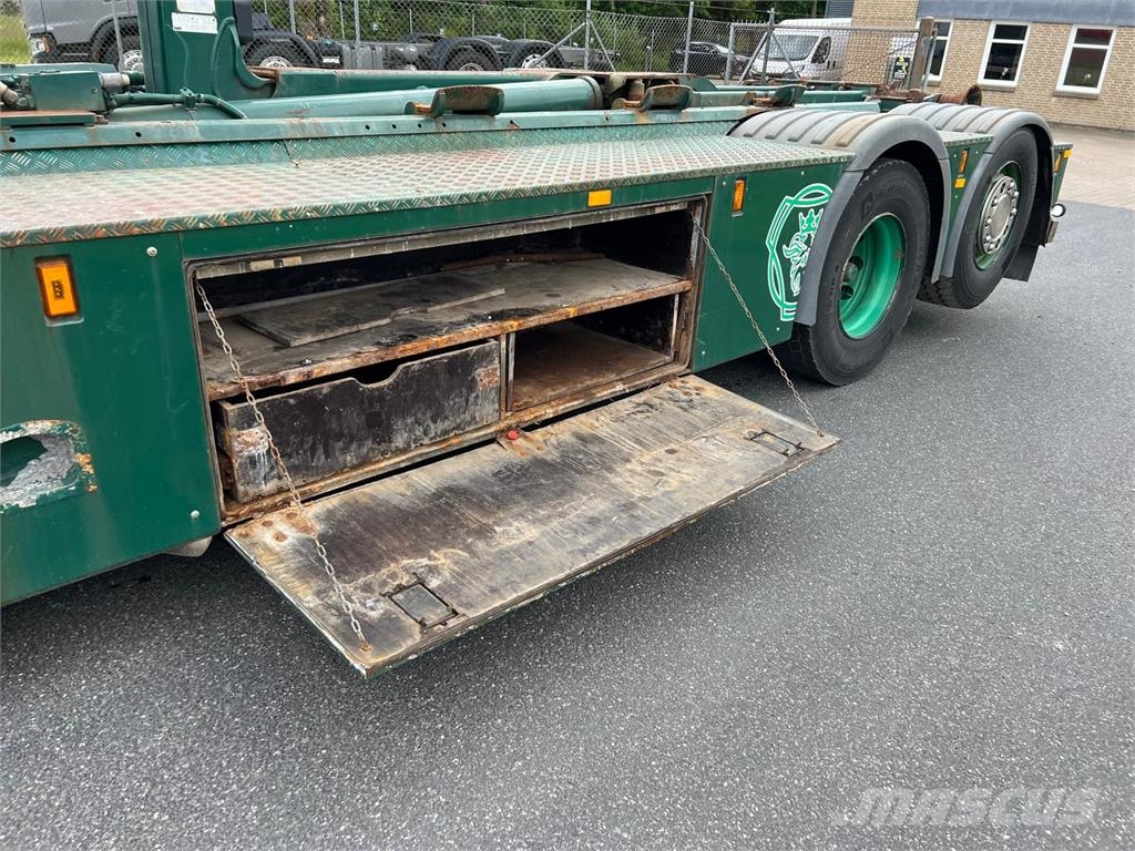 Scania R490 LB 6x2*4 HNB Camiones polibrazo
