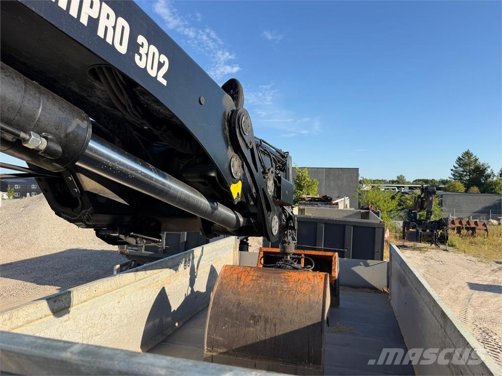 Scania R660 8x4 tandemløft Vaihtolava-autot
