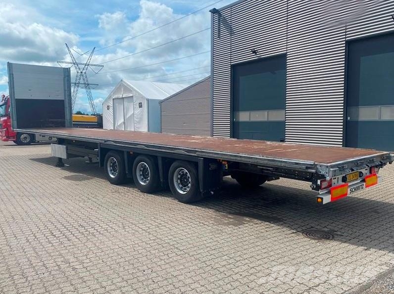 Schmitz 3-aks Mega trailer Vlakke laadvloeren