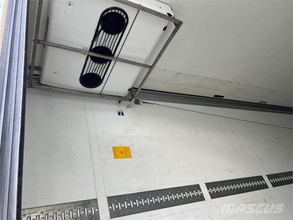 Schmitz SCB*S3B Dobbelt compartment Koel-vries opleggers