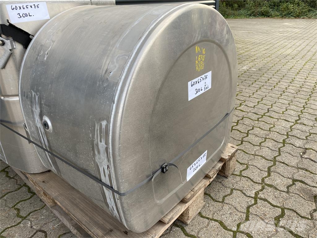 Volvo 200 ltr Dieseltank Μεταφορές - Άλλα