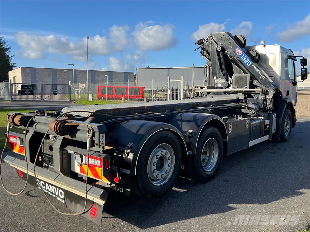 Volvo FE320 - HMF 1320K3 Demountable trucks