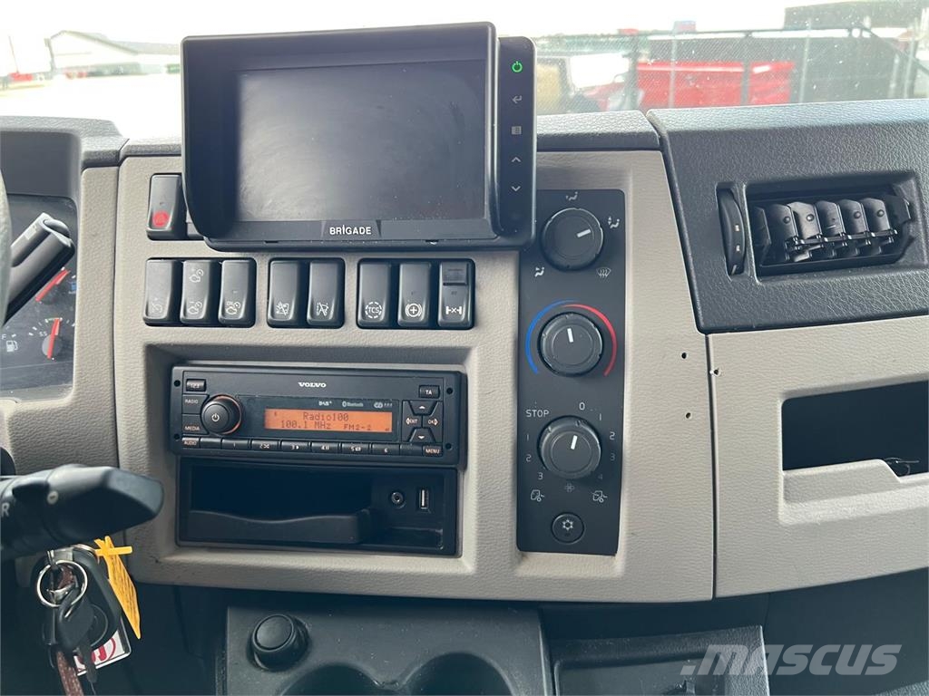 Volvo FL 250 16 ton Kylmä-/Lämpökori kuorma-autot