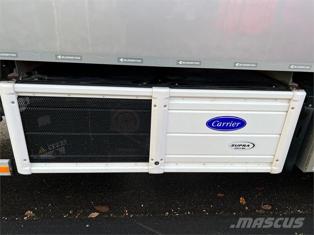 Volvo FM420 + 2 akslet kærre 2-Temps Camiones con temperatura controlada