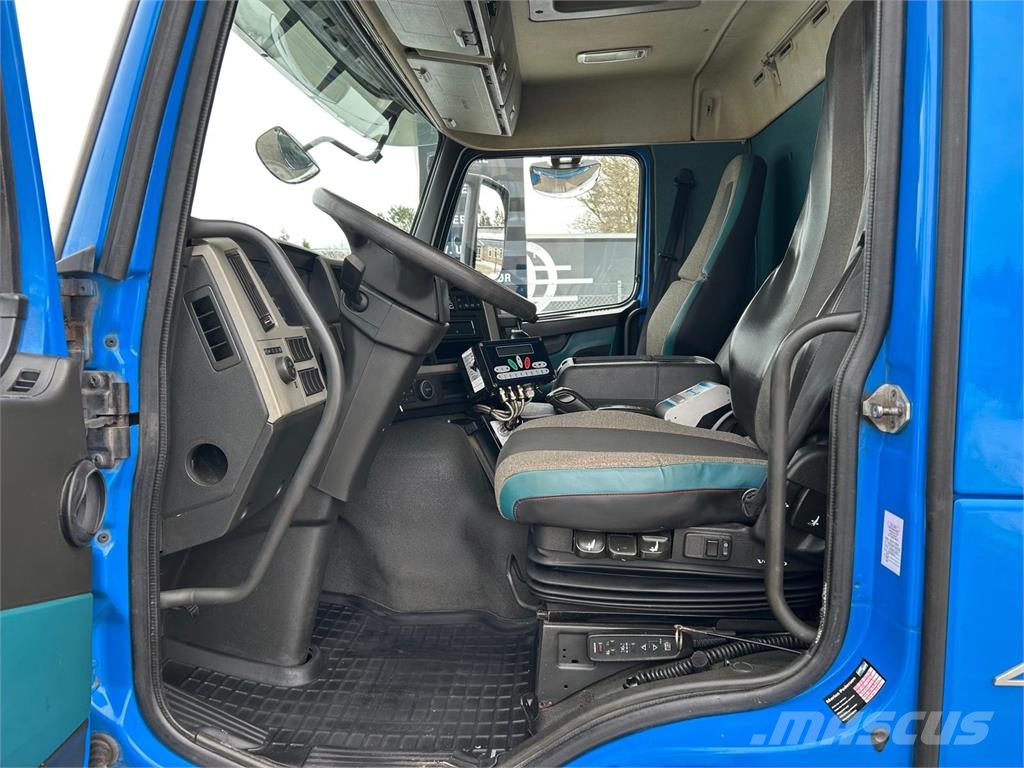 Volvo FM420 8x2*6 Trippel NTM 25m3 Šiukšliavežės