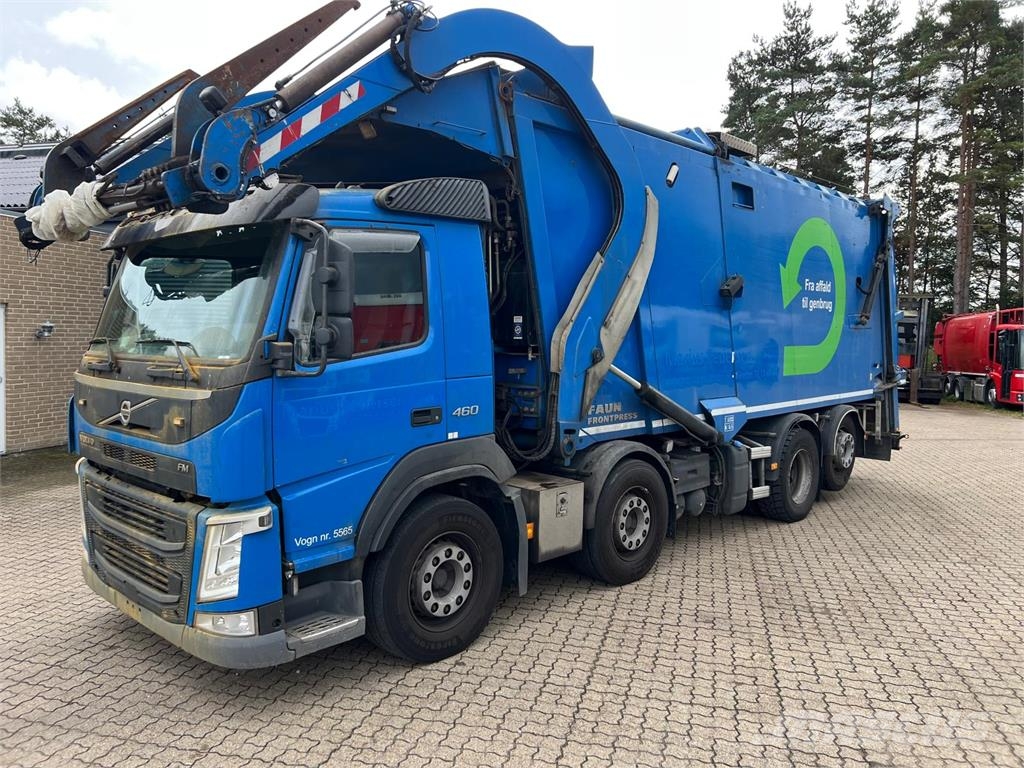 Volvo FM460 8x2*6 - FAUN 533L frontpress Camion dei rifiuti