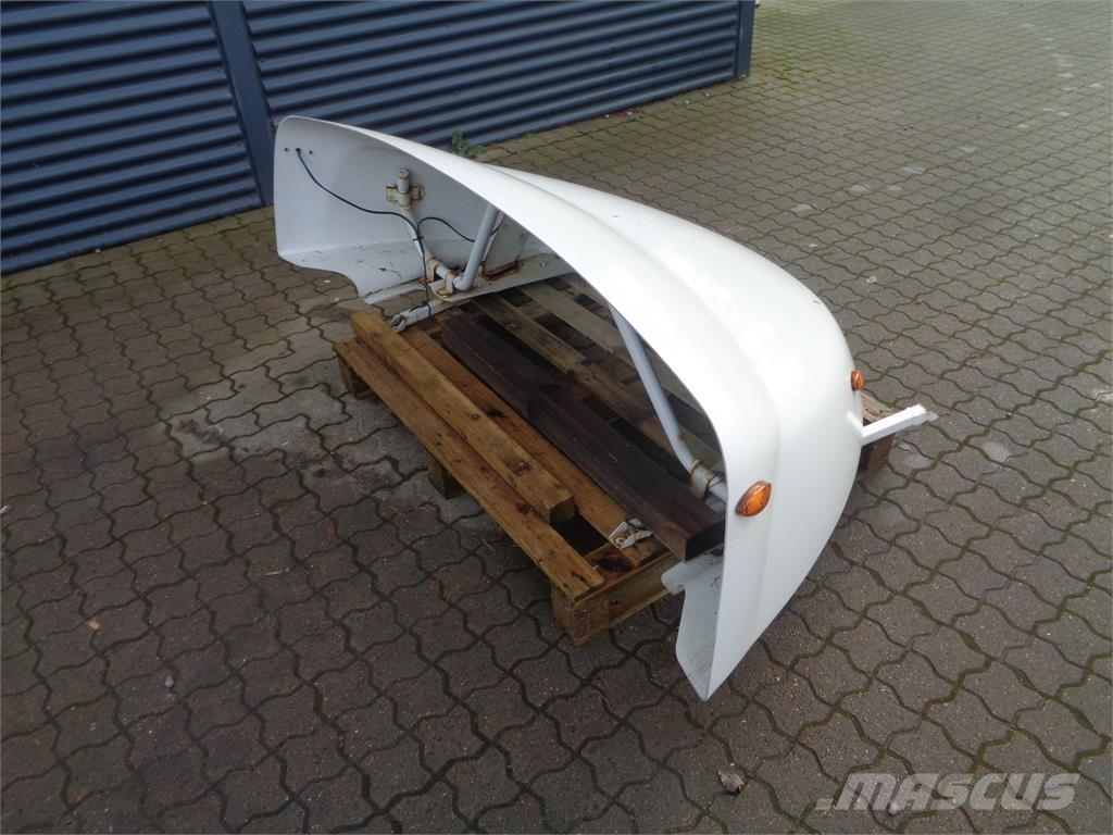 Volvo Tagspoiler til Volvo FL Other components