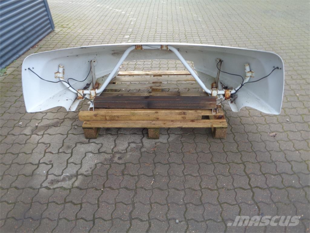 Volvo Tagspoiler til Volvo FL Other components