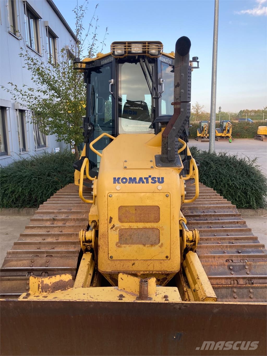 Komatsu D51PXI-24 مكونات أخرى