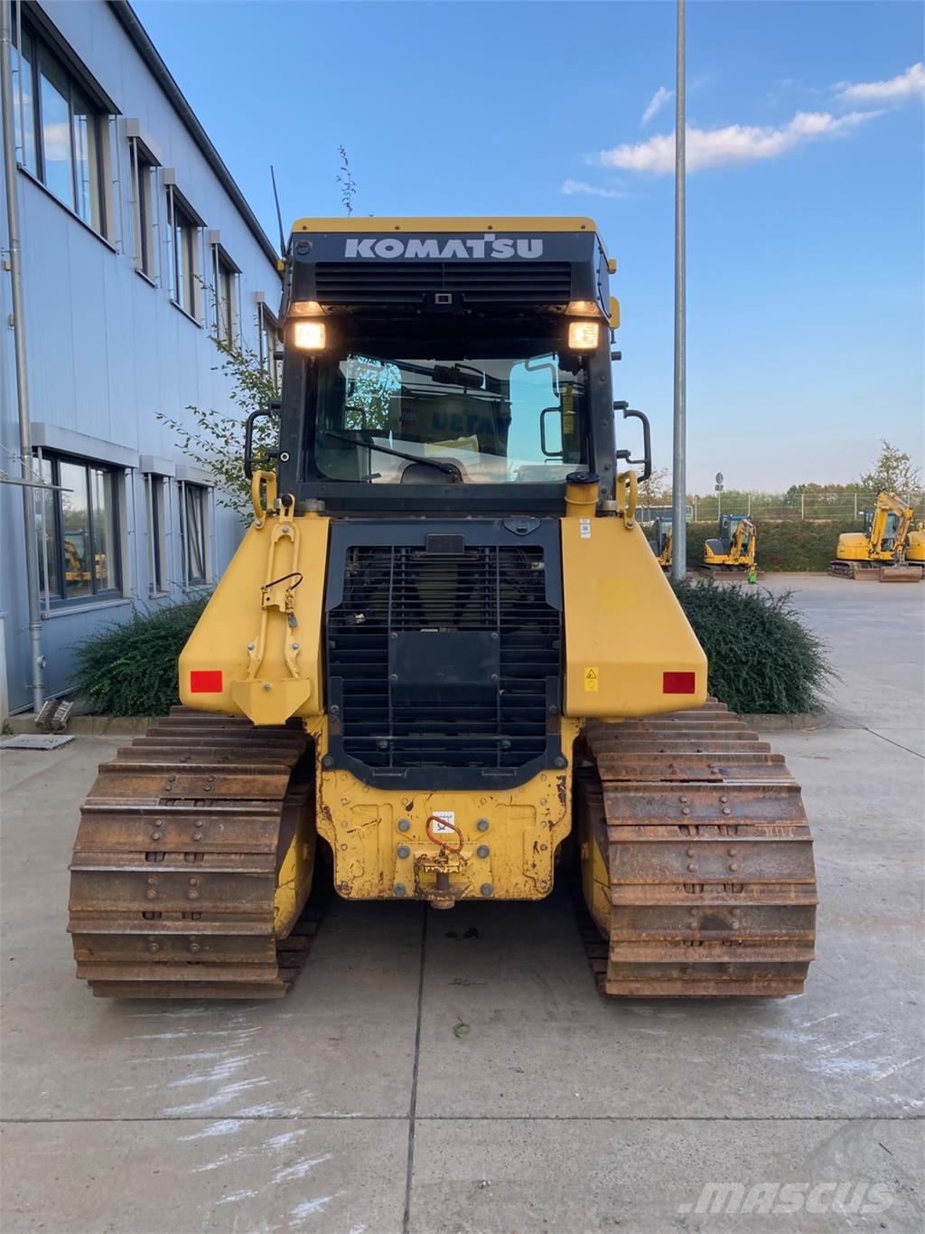 Komatsu D51PXI-24 مكونات أخرى