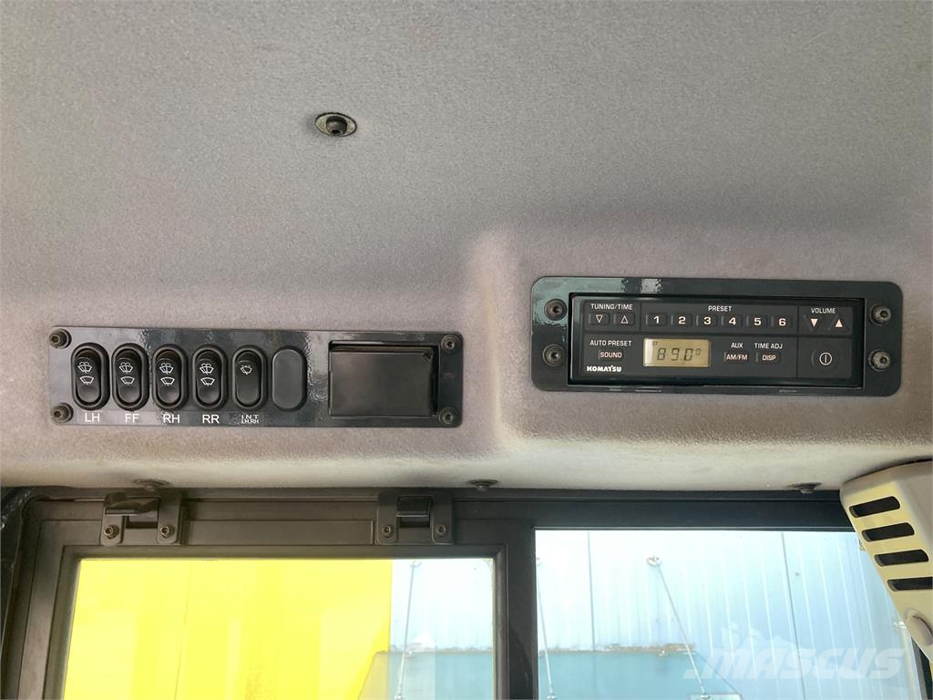 Komatsu D51PXI-24 مكونات أخرى