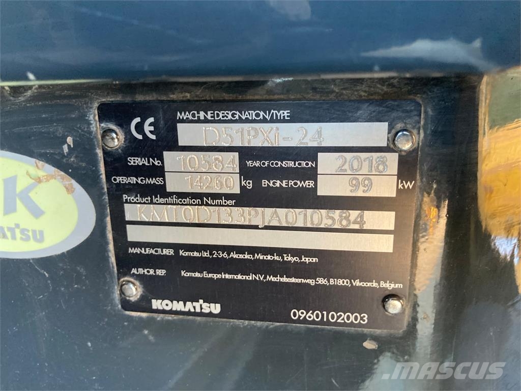 Komatsu D51PXI-24 مكونات أخرى