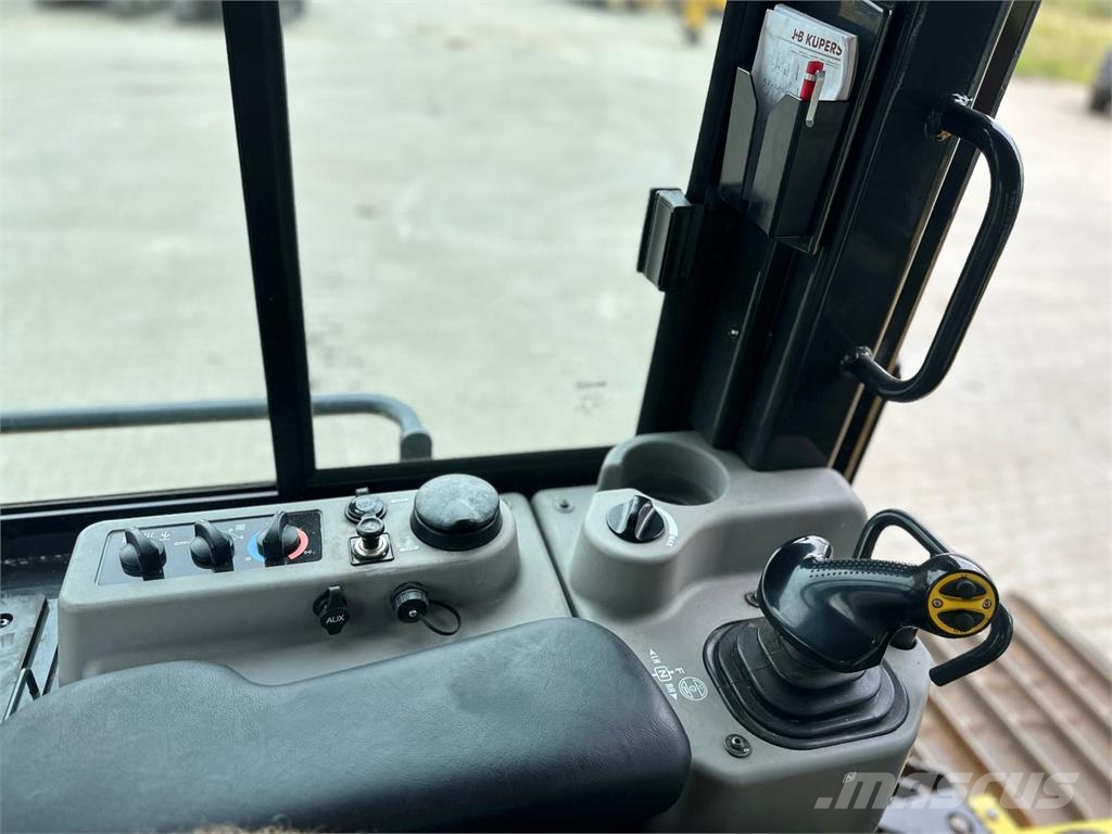 Komatsu D61PX-24E0 Άλλα εξαρτήματα