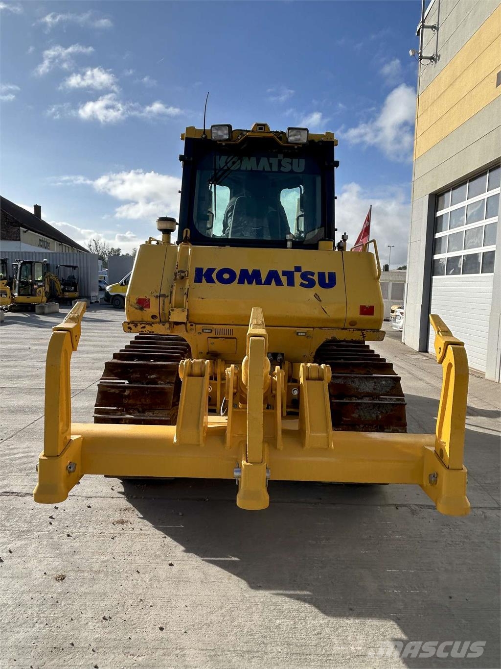 Komatsu D65EX-18E0 기타 부품