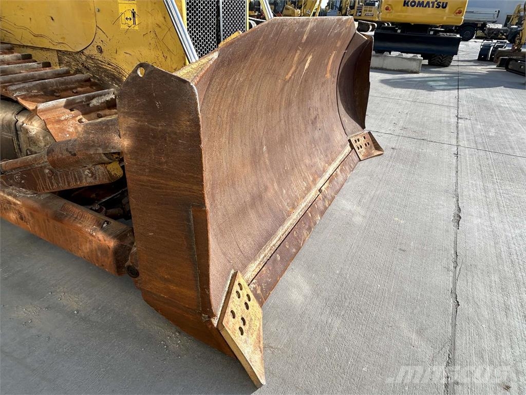 Komatsu D65EX-18E0 기타 부품