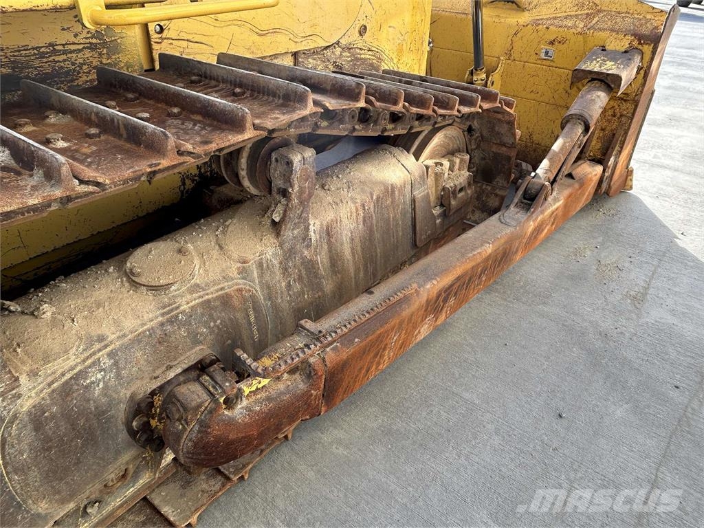 Komatsu D65EX-18E0 기타 부품