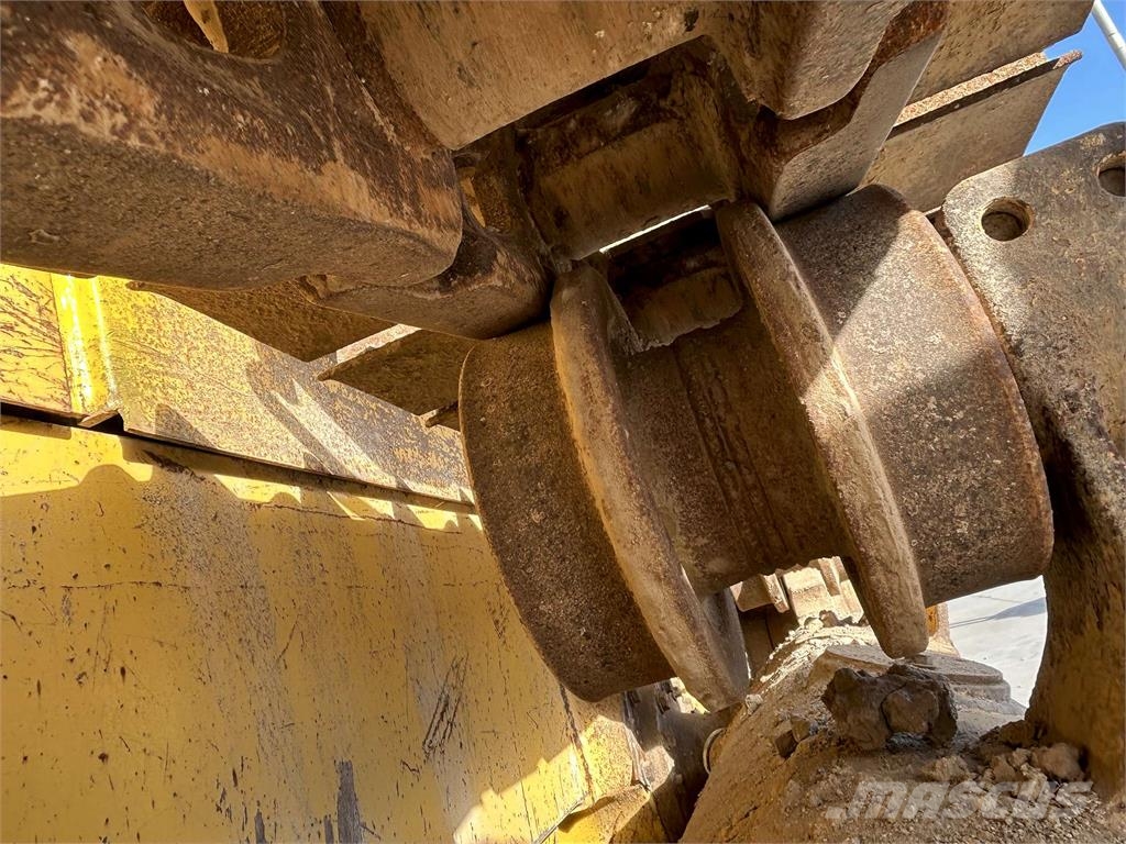 Komatsu D65EX-18E0 기타 부품
