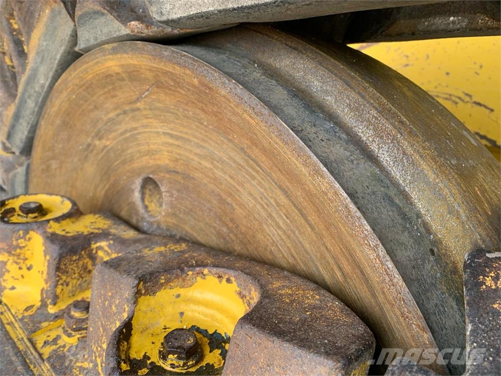 Komatsu D65WX-18E0 Ostale komponente za građevinarstvo