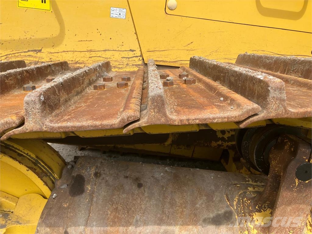 Komatsu D85PX-18E0 Otros componentes