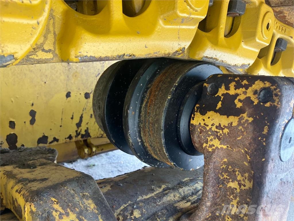 Komatsu D85PX-18E0 Otros componentes