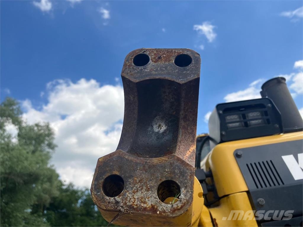 Komatsu D85PX-18E0 Otros componentes