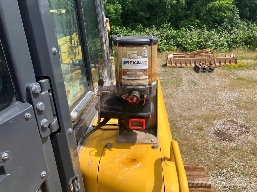 Komatsu D85PX-18E0 Otros componentes