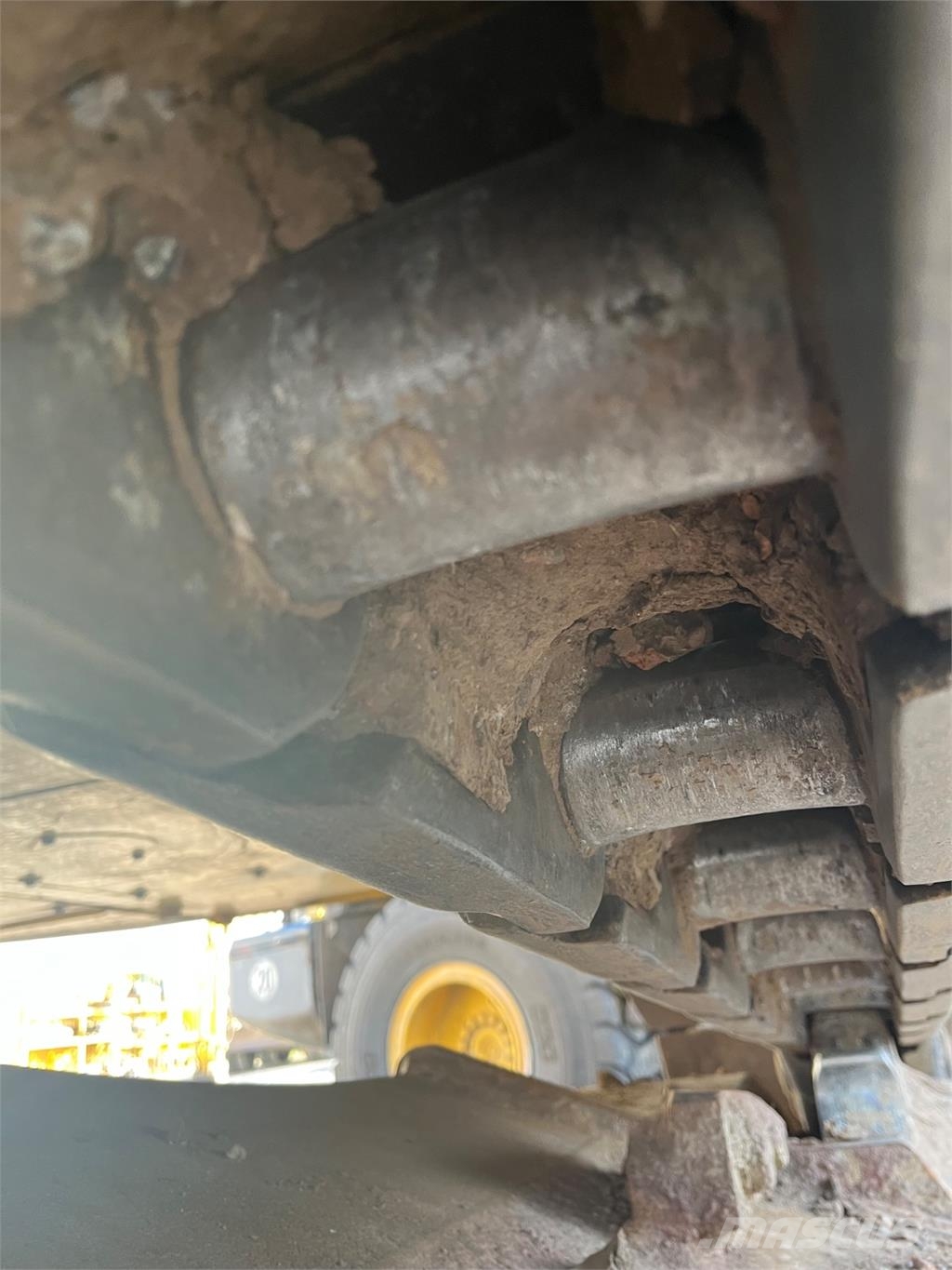 Komatsu HB365NLC-3 Otros componentes