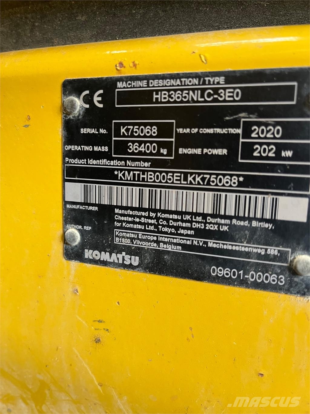 Komatsu HB365NLC-3 Otros componentes