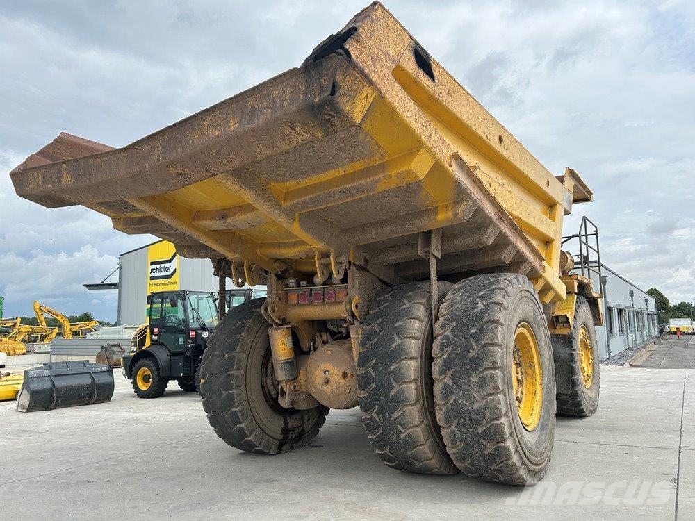 Komatsu HD605-5A 其他組件