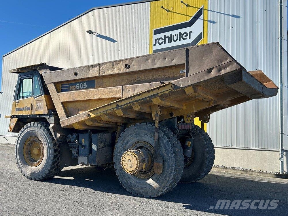 Komatsu HD605-7 مكونات أخرى