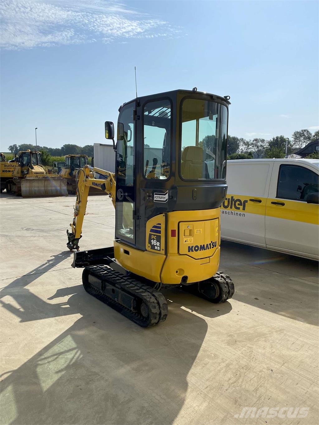Komatsu PC16R-3HS Otros componentes