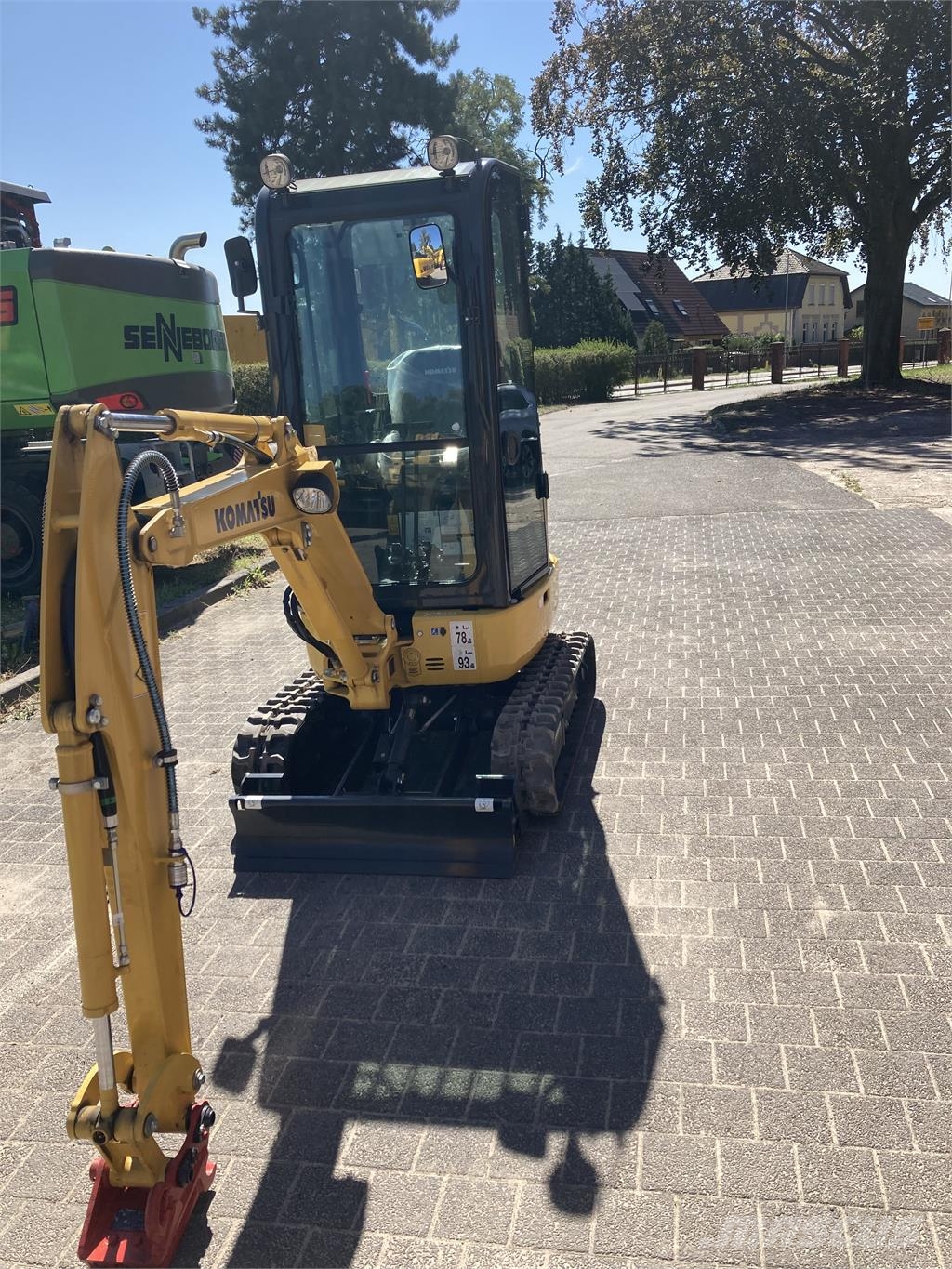 Komatsu PC16R-3HS Otros componentes