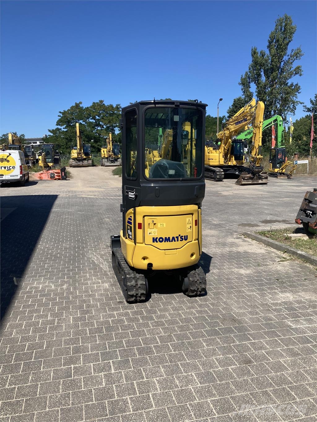 Komatsu PC16R-3HS Otros componentes