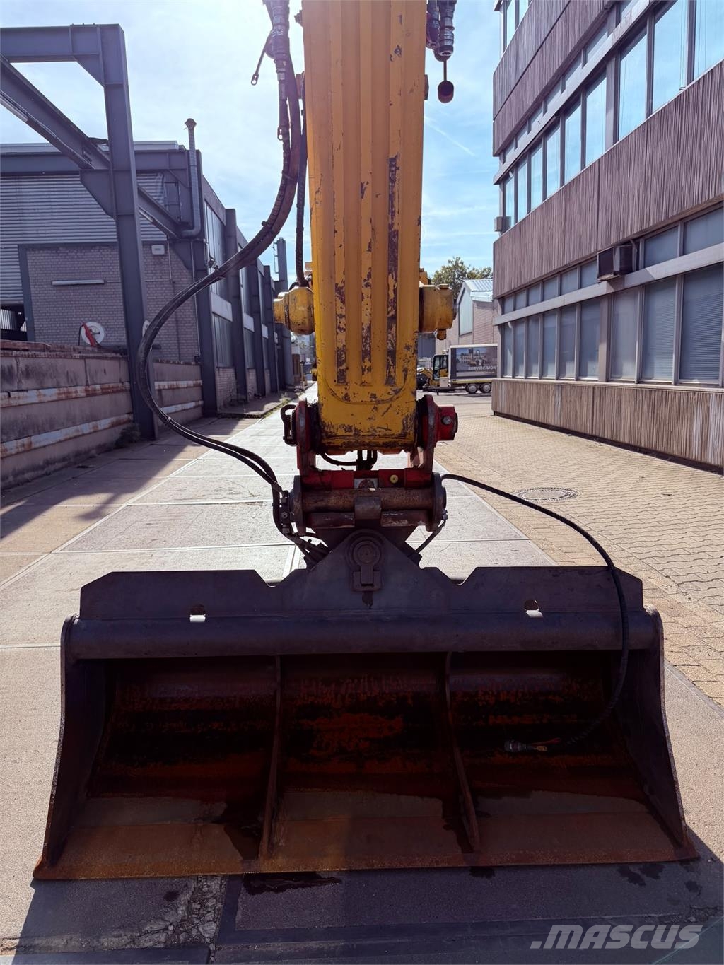 Komatsu PC170LC-11 مكونات أخرى