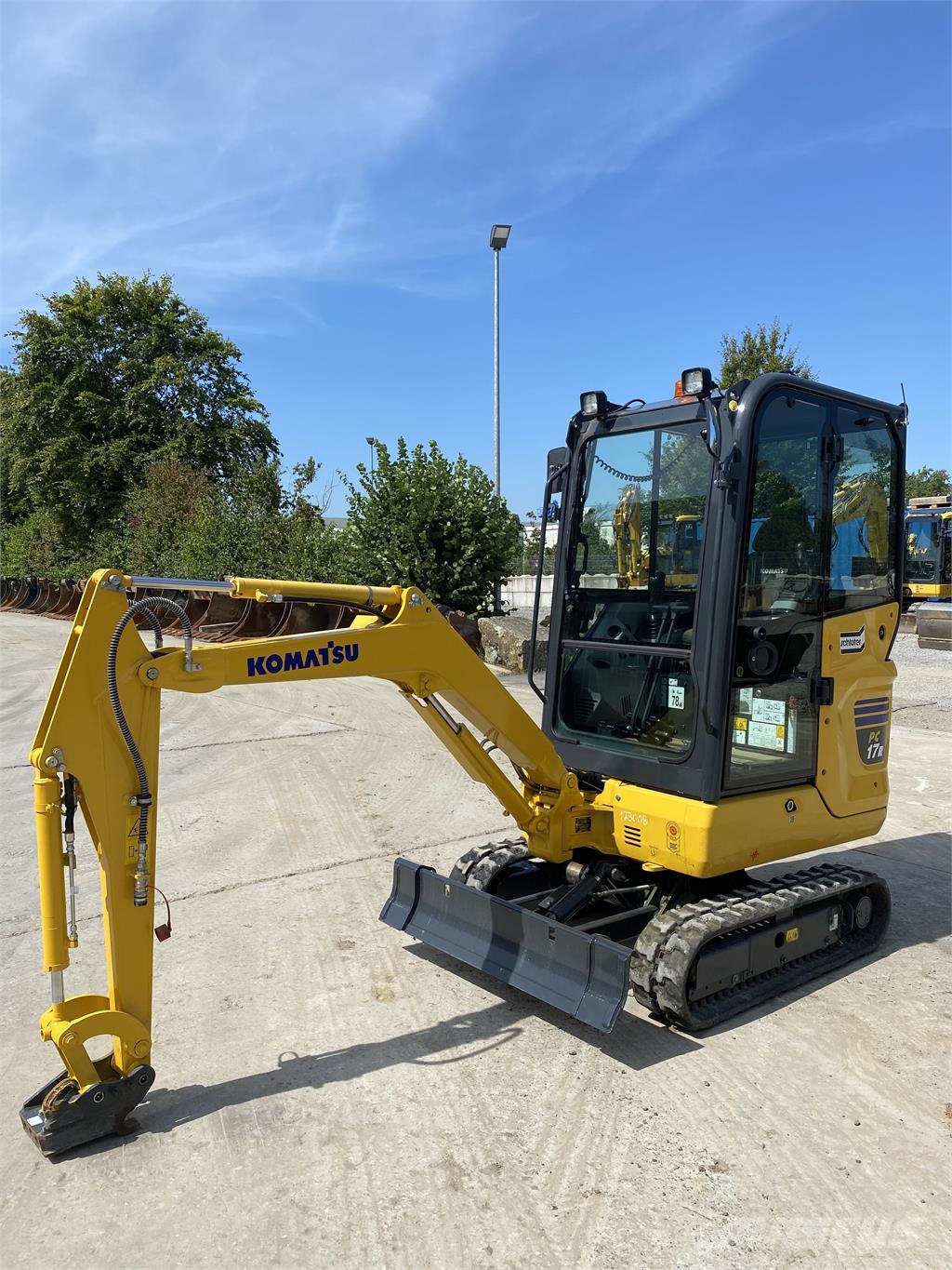 Komatsu PC17R-5 Otros componentes