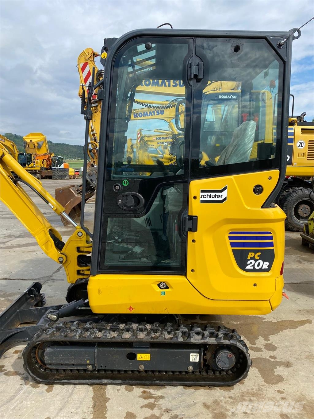 Komatsu PC20R-5 Drugi deli