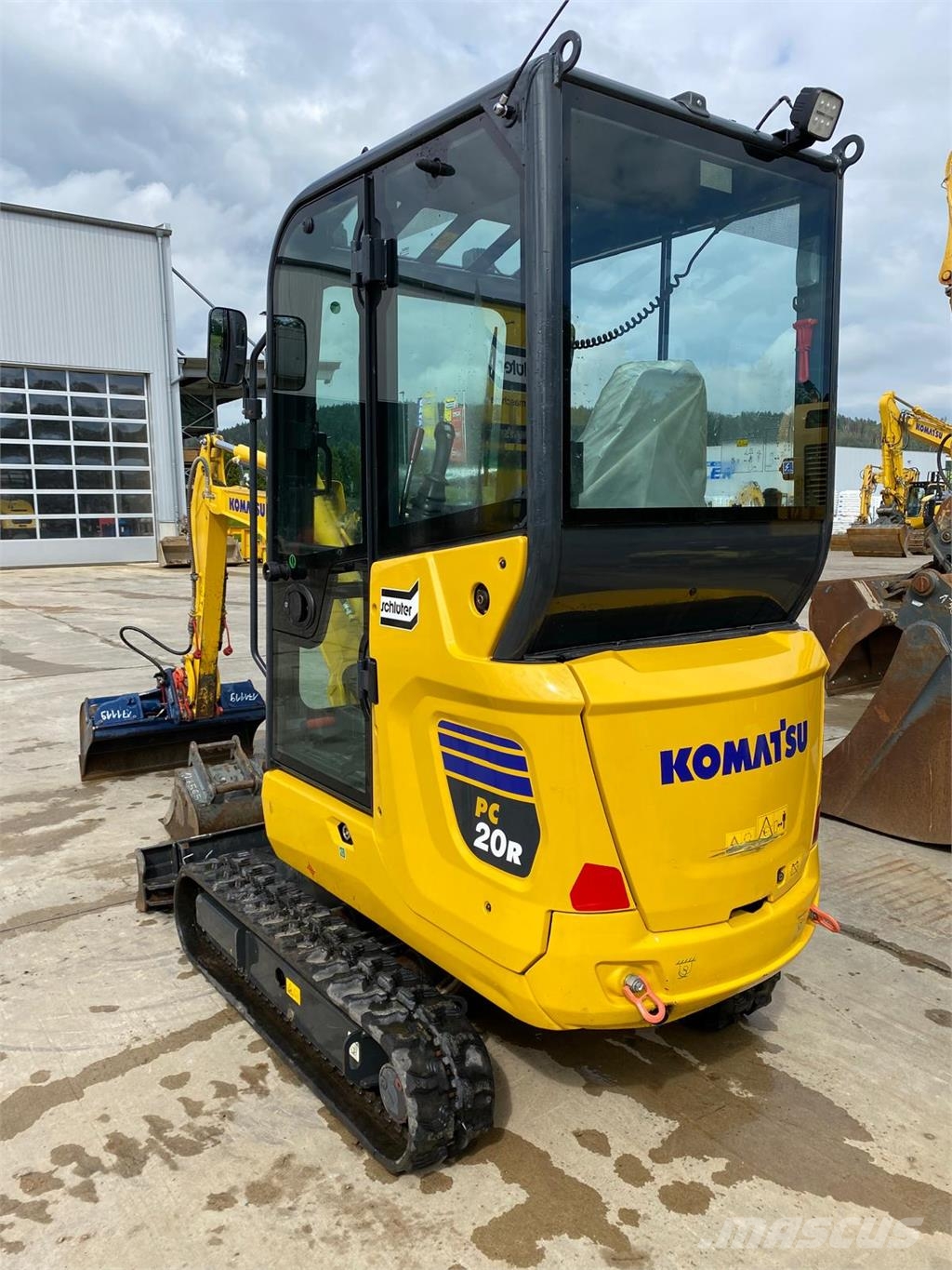 Komatsu PC20R-5 Drugi deli