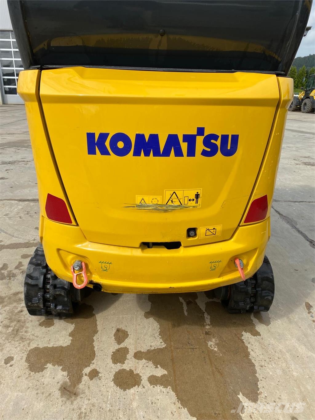 Komatsu PC20R-5 Drugi deli